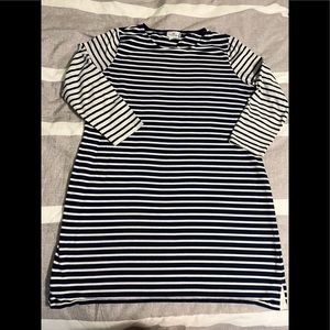 Vineyard vines dress